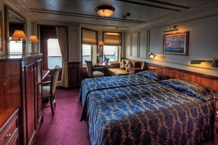 Star Clippers Royal Clipper Accommodation Deluxe Suite 1.jpg